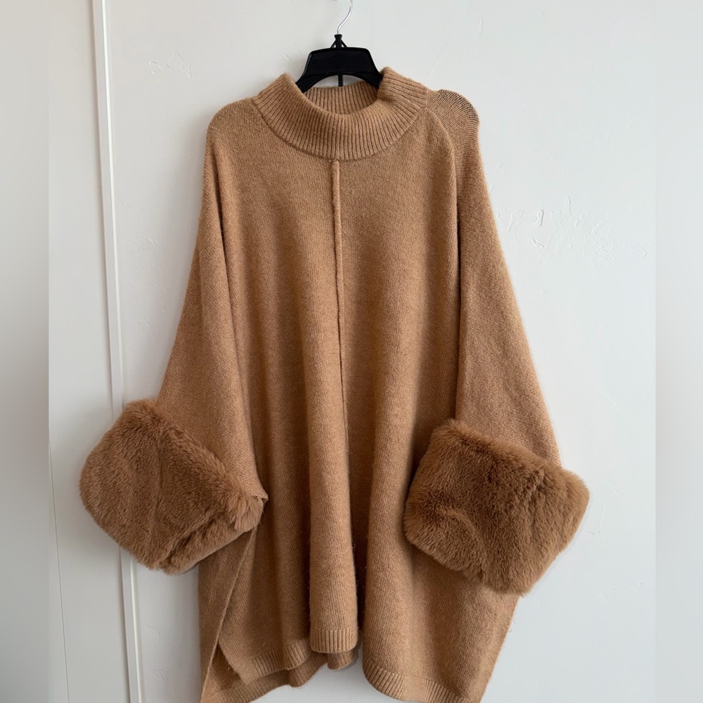 Saks Fifth Avenue Camel Faux Fur Cuff Poncho Sweater XL Cozy Cape Winter Chic